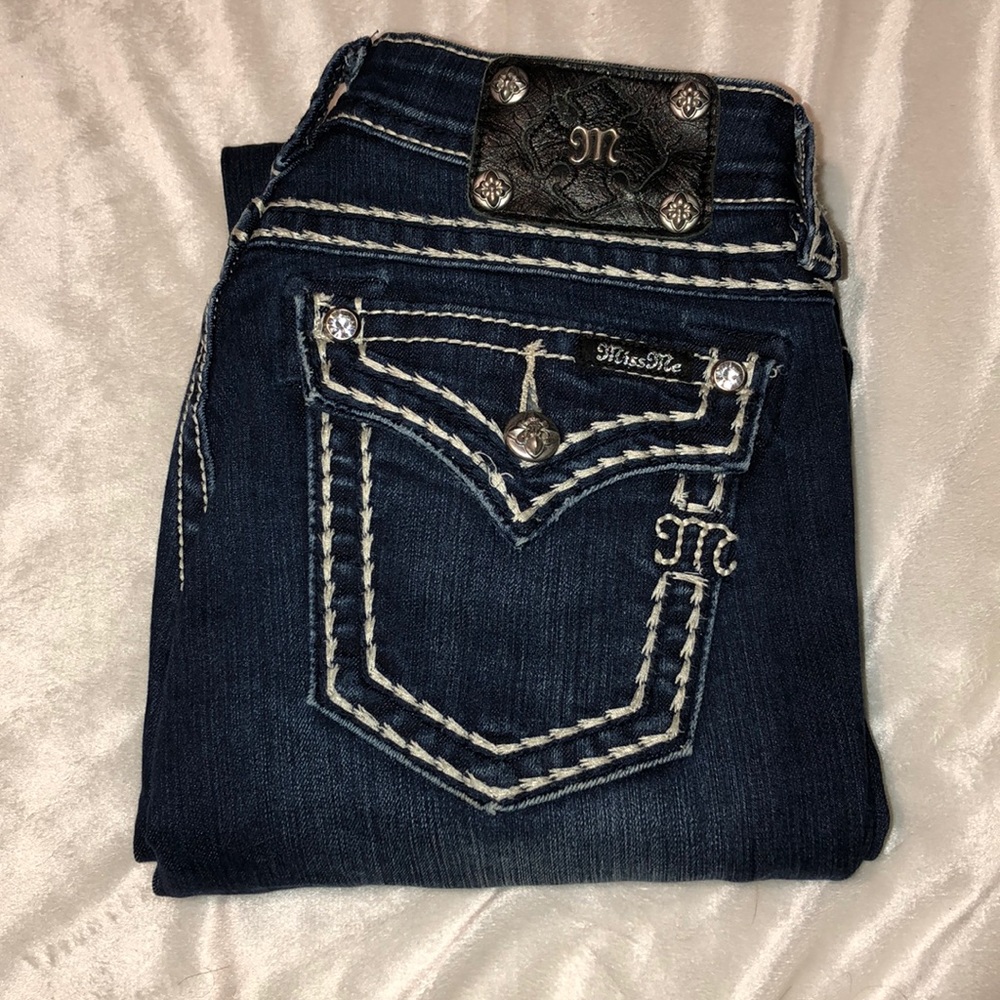 *SOLD* Miss Me Jeans